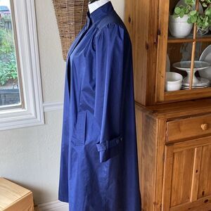 Worthington Classic Blue Fully Lined Lightweight Rain Coat Size 12 Petite